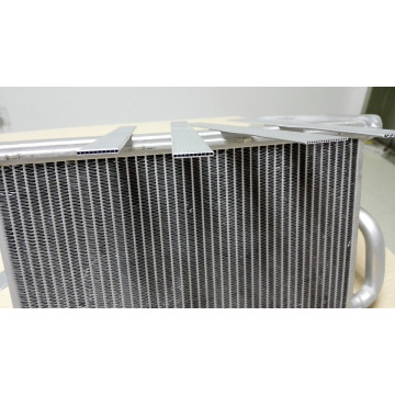 Fin Foil Heat Transfer Foil Matériau de brasage en aluminium pour réchauffeur / Inter Cooler